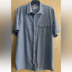 AVALANCHE MEN'S 4-WAY STRETCH SHORT SLEEVE WOVEN SHIRT GRAY LARGE Nice Shirt